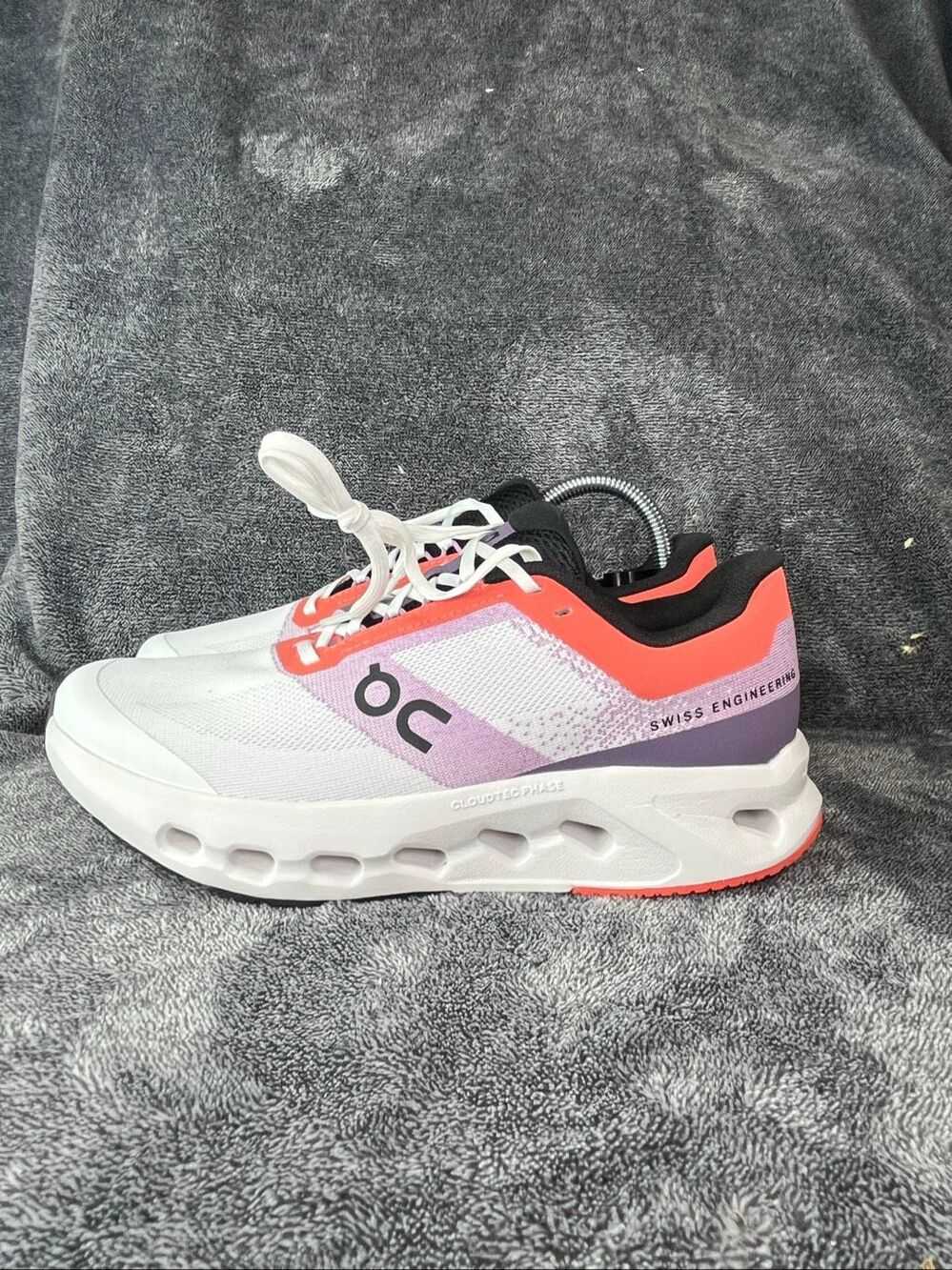 NEW On Cloudsurfer Youth Sneakers Size 6Y Womens 7.5 White Lilac